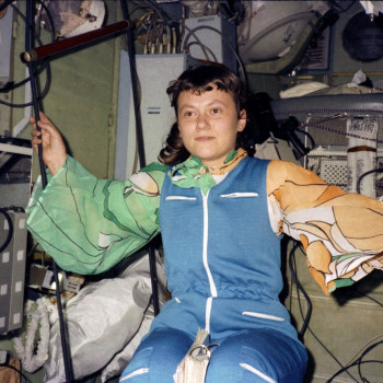 “Цикл выставок о женщинах космонавтах”